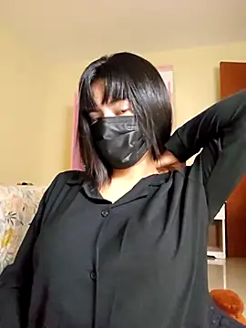 Latin summer online show from November 4, 2025, 3:05 am