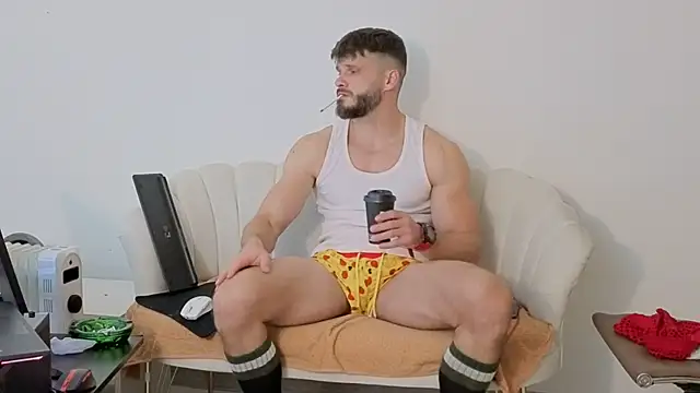 MauroTwin online show from November 10, 2025, 6:18 pm