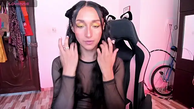 adrena 10 online show from April 11, 2026, 3:38 pm