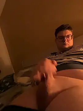 Bartbd85xh online show from April 19, 2026, 9:28 pm