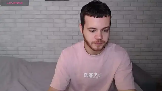 Alexxx horny online show from November 28, 2025, 4:04 am