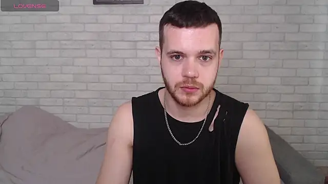 Snapshot of Alexxx_horny chatting on May 17, 2026, 6:55 am Alexxx horny online show from May 17, 2026, 6:55 am