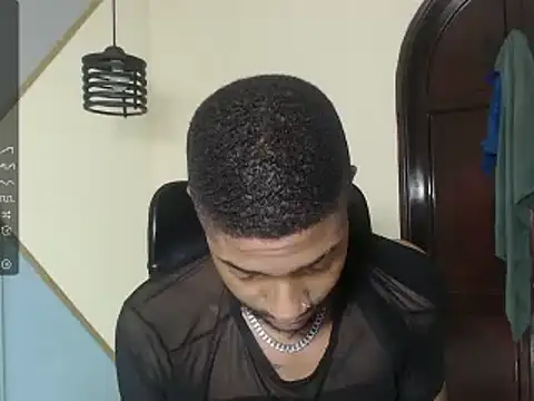 kilian xx online show from February 6, 2025, 1:32 pm