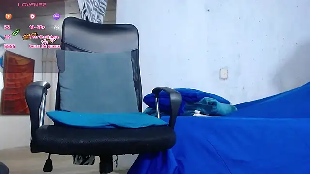 kilian xx online show from February 25, 2026, 8:57 am