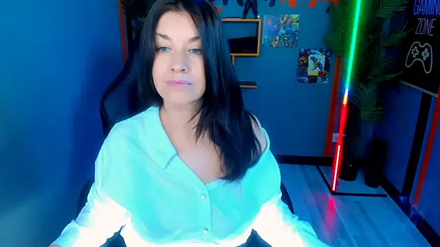 AnaMills online show from May 28, 2026, 10:01 am