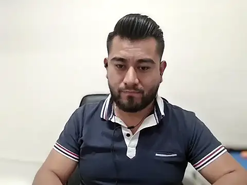 youmanhorny online show from April 15, 2026, 7:32 pm