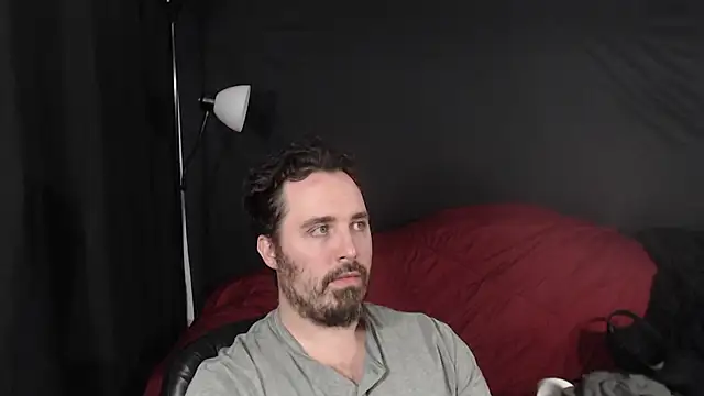 Metalstud online show from December 13, 2024, 4:54 am