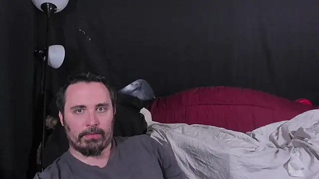 Metalstud online show from April 9, 2026, 1:05 am