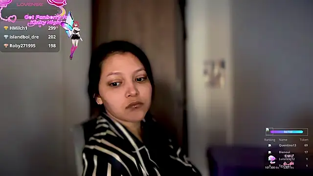 Snapshot of MarcellaGriffin chatting on December 14, 2025, 7:18 pm MarcellaGriffin online show from December 14, 2025, 7:18 pm