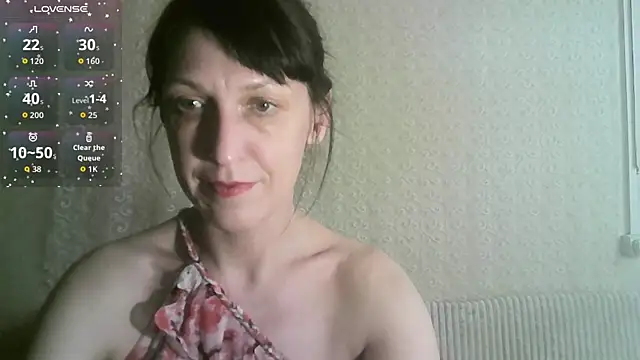 MarieODahliaS online show from April 3, 2026, 11:41 am