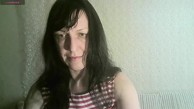 MarieODahliaS online show from April 15, 2026, 12:34 pm