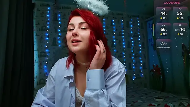 SmokyRose online show from February 15, 2025, 11:06 am