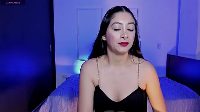 MeganWhite3 online show from April 7, 2026, 1:50 am