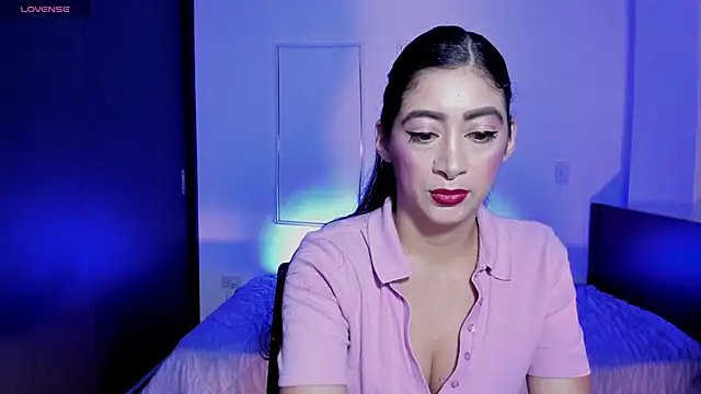 MeganWhite3 online show from April 10, 2026, 3:23 am