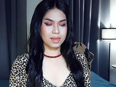 Snapshot of MistressLuna1 chatting on July 17, 2026, 11:53 pm MistressLuna1 online show from July 17, 2026, 11:53 pm