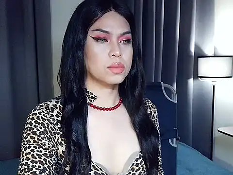 Snapshot of MistressLuna1 chatting on July 18, 2026, 7:50 pm MistressLuna1 online show from July 18, 2026, 7:50 pm