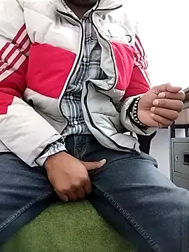 Snapshot of Theplesure007 chatting on March 3, 2025, 7:54 am Theplesure007 online show from March 3, 2025, 7:54 am