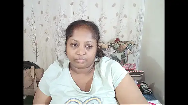 Snapshot of Indiantasha chatting on June 24, 2026, 3:44 pm Indiantasha online show from June 24, 2026, 3:44 pm