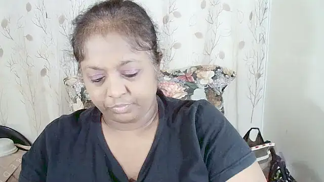 Snapshot of Indiantasha chatting on July 13, 2026, 4:43 pm Indiantasha online show from July 13, 2026, 4:43 pm