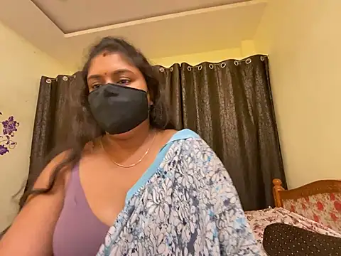 Snapshot of Love_4Sex chatting on January 7, 2025, 8:13 am Love 4Sex online show from January 7, 2025, 8:13 am