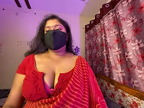 Love 4Sex online show from February 1, 2026, 5:50 am