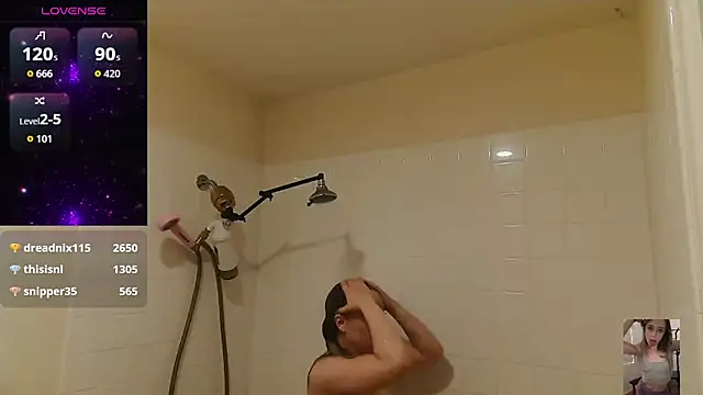 Blondiewithanass online show from December 4, 2025, 12:31 am