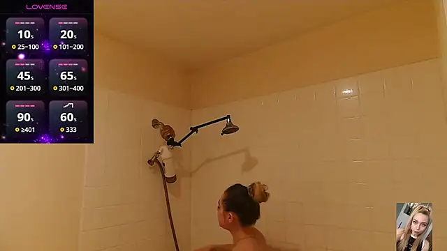 Blondiewithanass online show from December 21, 2025, 3:24 am