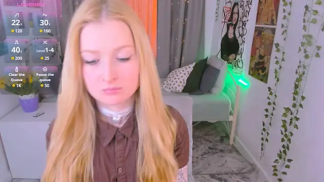 Snapshot of Laly_Peach chatting on February 12, 2025, 4:22 pm Laly Peach online show from February 12, 2025, 4:22 pm