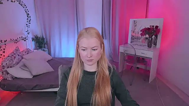 Laly Peach online show from February 9, 2026, 7:12 am