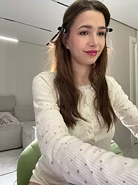 Snapshot of stefannichka chatting on October 31, 2025, 4:24 am stefannichka online show from October 31, 2025, 4:24 am