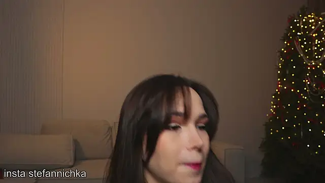 Snapshot of stefannichka chatting on December 5, 2025, 9:00 pm stefannichka online show from December 5, 2025, 9:00 pm
