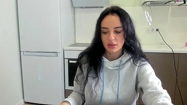 Snapshot of Your_Masha chatting on November 27, 2025, 8:49 am Your Masha online show from November 27, 2025, 8:49 am