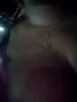 Snapshot of AbellaLizz chatting on November 8, 2025, 12:00 am AbellaLizz online show from November 8, 2025, 12:00 am