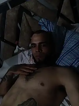 Danilo00759820 online show from December 19, 2025, 5:36 am