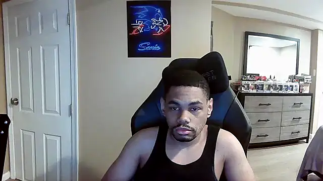 Snapshot of Neovergil0 chatting on June 21, 2026, 8:28 am Neovergil0 online show from June 21, 2026, 8:28 am