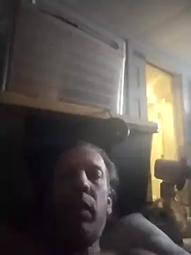 trucker1979 online show from December 16, 2025, 5:29 pm