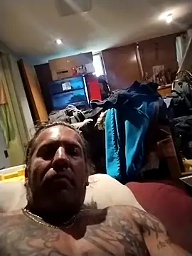 trucker1979 online show from July 6, 2026, 7:16 pm