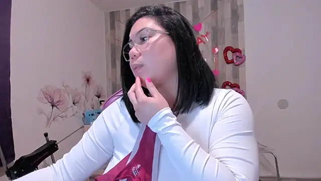 Bigt3ti online show from February 2, 2025, 3:54 am