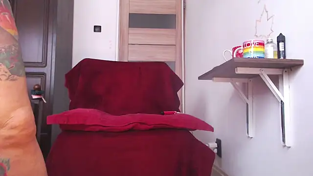 Goddess Inanna online show from March 19, 2026, 5:55 am