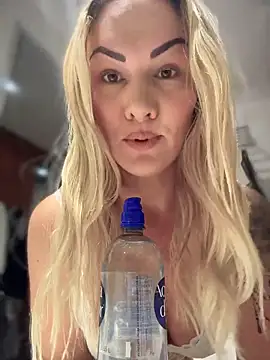 NastyMilf  online show from February 9, 2026, 5:28 pm