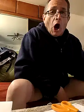 Snapshot of bobby69cock chatting on January 11, 2025, 12:50 pm bobby69cock online show from January 11, 2025, 12:50 pm