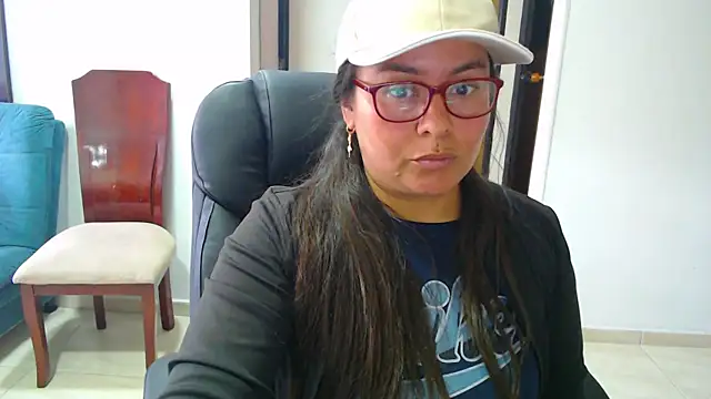 Ixchel Anaid online show from September 24, 2025, 1:25 pm