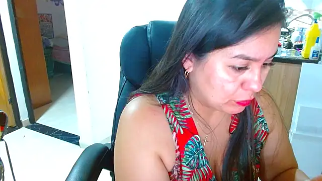 Ixchel Anaid online show from February 26, 2026, 10:20 pm