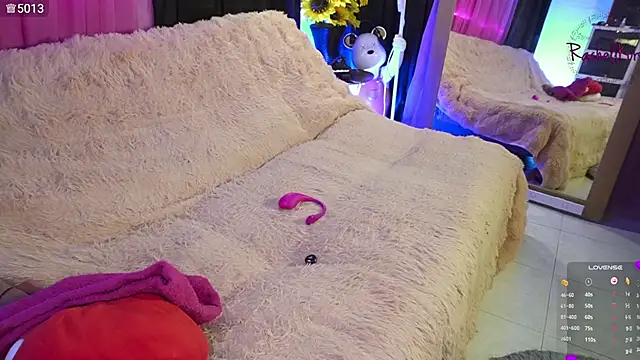 Rachellkors online show from September 27, 2025, 11:26 am