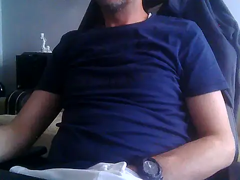 Snapshot of boran34 chatting on June 16, 2026, 4:31 pm boran34 online show from June 16, 2026, 4:31 pm