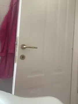 Aestheticsgirl online show from February 25, 2026, 10:03 am