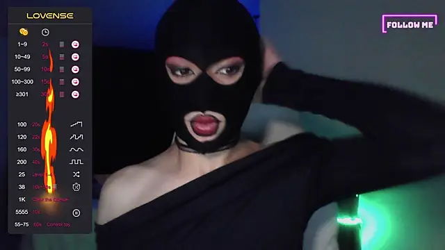 Snapshot of Bigfemblue chatting on November 26, 2025, 10:44 pm Bigfemblue online show from November 26, 2025, 10:44 pm