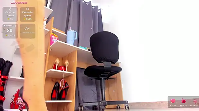 MIss Kendall  online show from April 11, 2026, 9:30 pm