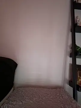 Amanita Bloom online show from February 15, 2025, 6:02 am