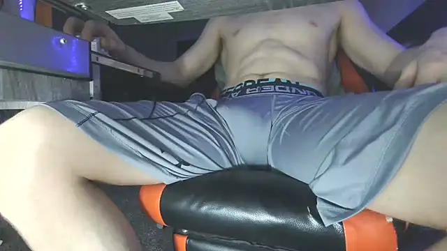 Dick and muscles online show from March 6, 2025, 3:02 am